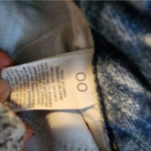 Denim Cutoff Shorts 00 American Eagle - Picture 3 of 3